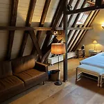 B&B 1669