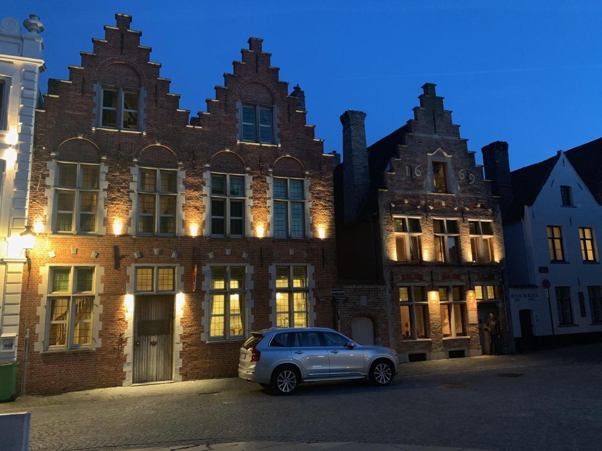 1669 Bed & Breakfast 4*