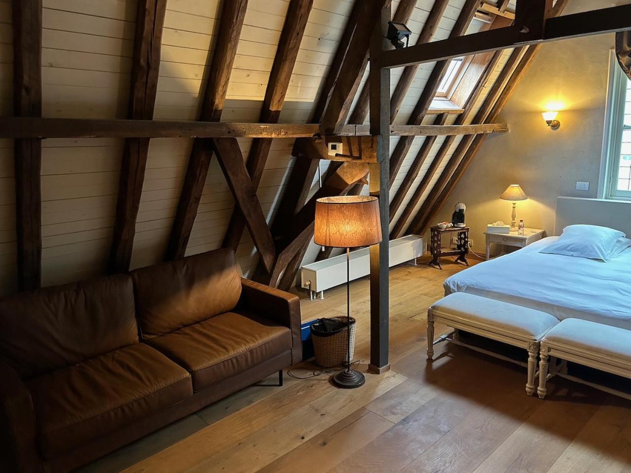 1669 4* Bruges
