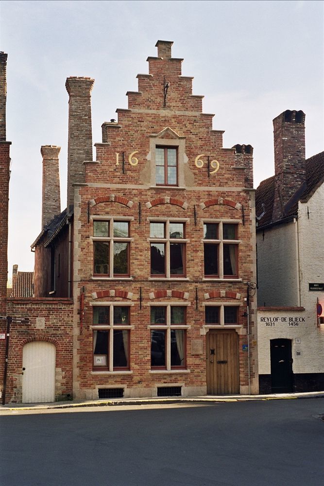 Bed & Breakfast 1669